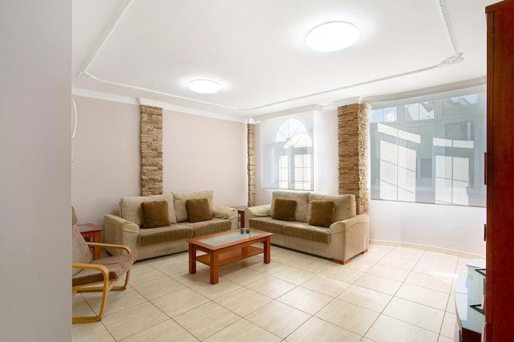 Aeropuerto Gran Canaria Apartamento Vacacional Carrizal エクステリア 写真